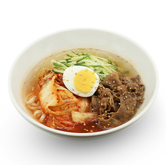 牛バラとキムチの冷やしカルグクス