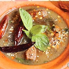 トムセップ(牛肉煮込みスープ)