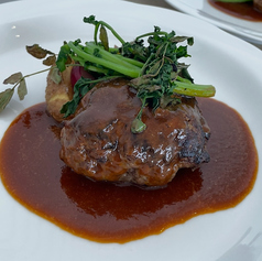 猪鹿ハンバーグ　デミグラスソース掛け