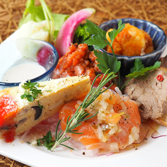 HAPPY HOUR（11:00～14:00）