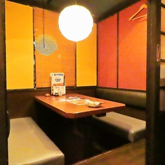 掘り炬燵席はは中規模のお集まりにもおすすめです。飲み放題付コースはご予算やご利用シーンに合わせてお選びいただけるので、様々なご利用シーンに最適です。