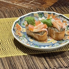 蟹とトマトのブルスケッタ