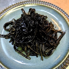イカの窯焼きDEイカスミパスタ