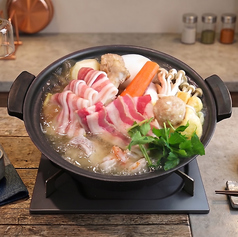 ■定番【西の横綱：肉ちゃんこ鍋】