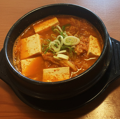 キムチチゲ（Kimchi Jjigae｜韓国キムチ鍋）