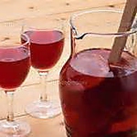 ワインも30種以上とサングリアもご用意♪女性に嬉しい果実酒やカクテルも♪