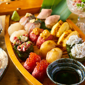 肉寿司とお魚の握り寿司をご用意!!どちらも楽しめる贅沢なお時間を笑門でお過ごしいかがでしょうか？リーズナブルに寿司を楽しめます♪