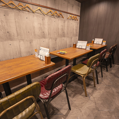 炭と釜飯 食堂とっとの雰囲気2