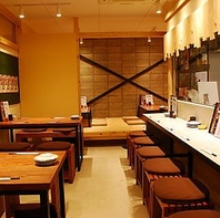 落ち着きのある綺麗な店内