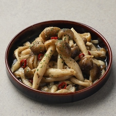 きのこのペペロンチーノ炒め