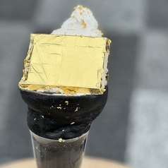 雪の金閣チョコ