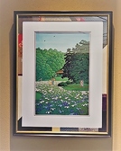 カウンターや個室に飾られている額装品も、お店を引き立てる名脇役です。