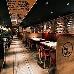 名駅【ジュッパチ堂】では貸切充実！2名様～100名様までOK★ゆったりくつろげる大人気空間は早めにご予約を!大人数のご宴会や歓送迎会・忘年会・新年会・合コンなど◎雰囲気ばっちりなので女子会や合コンにも♪大切な一日は是非当店をご利用ください♪ご予約はお早めに☆