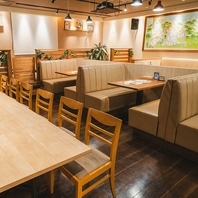 おしゃれな店内空間