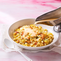 エビピラフ 濃厚エビクリームソース添え/炭焼きチキンのガーリックバターピラフ