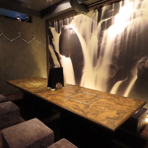 \oƌIa ē ʓ@y߂郍[X̖XzВX