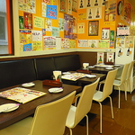 アジアンテイストな店内は女子会やデートにもオススメ☆美味しい本場の料理で会話も弾みます♪