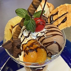 チョコレートパフェ