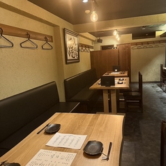 人形町 創作鉄板 粉者牛師の雰囲気3