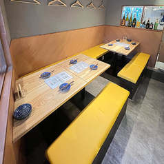 最大10名様までご案内可能！ベンチシートなので、お子様も座りやすい！