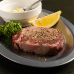 ぶ厚い牛タンはネギとの相性抜群！