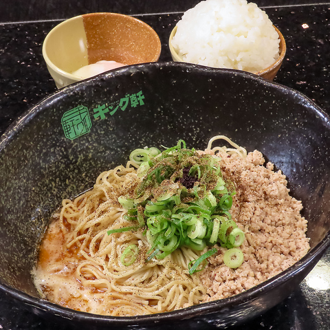 外苑前駅近くで学生さんやイベント後におすすめ☆楽しむ本格汁なし担担麺と上質な空間