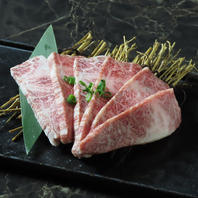 選び抜かれた極上黒毛和牛。至福の焼肉体験を