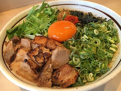 トロ肉のせ和え麺、黄身こそスターだ(キミスタ)、九条ねぎ塩まぜそば（ねぎしお）