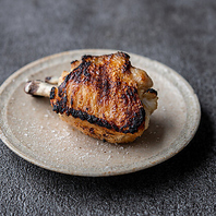 【素材の力】厳選されたブランド地鶏を味わえる