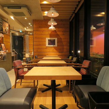 common cafe 新宿東口店の雰囲気1