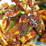 ★とんどこでは”絶品旨辛料理”もご用意してます！！★チャスミルと是非一緒に♪