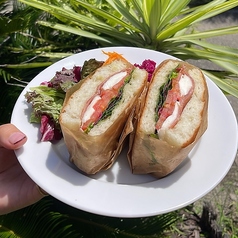 フォカッチャ生ハムサンド