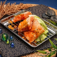 イイダコの丸揚げ/ハラスのから揚げ