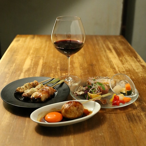 各線梅田駅すぐ！串焼きと和牛、ワインにこだわった新たな居酒屋スタイル！個室完備！