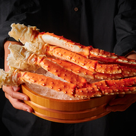 選び抜かれたタラバ・ズワイを採れたての鮮度で。