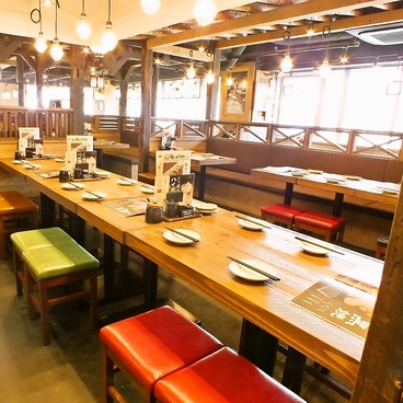 塚田農場 金山駅南口店 鹿児島県霧島市の雰囲気1