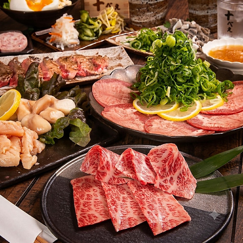 肉を食わせて酒のます≪肉と酒 十べえ≫翌3時まで元気に営業中♪