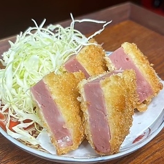 分厚いハムカツ