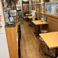 小宴会から大人数宴会まで、多彩なシーンでご利用いただいているお座敷席。ほぼすべてのお席を掘りごたつ席でご用意しておりますので、足元もゆったりとお過ごしいただけます