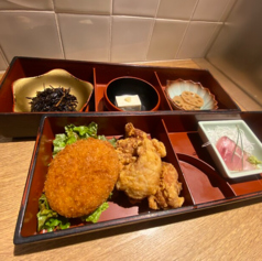 三種のフライと刺身定食