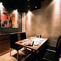 完全個室のオシャレ空間を多数ご用意しております！ご予約ですぐに埋まってしまう大人気のお席です。まずはお気軽に名駅店にお問い合わせください♪アラカルトと併せて飲み放題もご用意しております◎ご予約お待ちしております!!