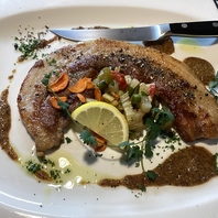 お酒にあう料理を多数ご用意しております。