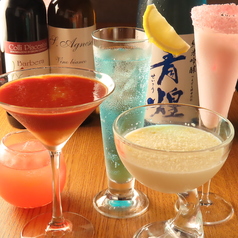 【凄すぎ！飲み放題200種×すすきの×バー×宴会貸切も】タイムフライズの写真2