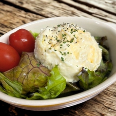 とろ~りチェダー&ゴーダチーズのポテトサラダ