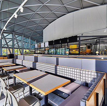 TALKS トークス cafe & barの雰囲気1