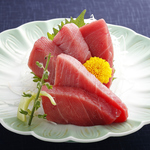 ウニ・カニ・アワビなど、豊洲より直送の極上の海の幸をご堪能♪