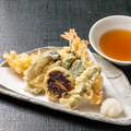 料理メニュー写真&nbsp;天ぷら盛合せ海老2尾・野菜4種