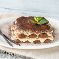 料理メニュー写真&nbsp;イタリアメレンゲで作るしっとりティラミス
