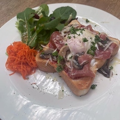 贅沢ピザトースト