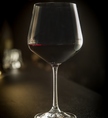 本格的なカクテルをはじめ、ワインも多数ご用意しております。ノンアルコールの種類も豊富です。